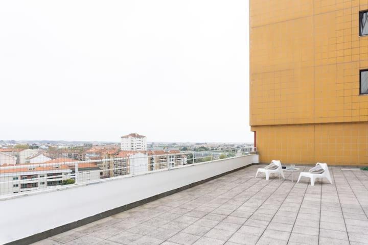 8Rooftop - T2 Com Terraco E Vista Para As Salinas! Apartment Авиеро Екстериор снимка